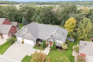 4053 Stone Point Dr NE, Rochester, MN 55906 - Photo 51