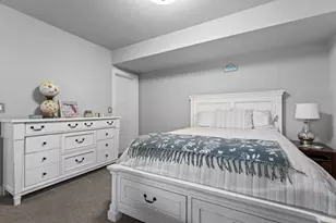 4053 Stone Point Dr NE, Rochester, MN 55906 - Photo 35