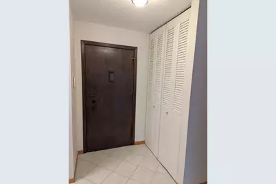 2630 Pleasant Avenue S #206, Minneapolis, MN 55408 - Photo 11