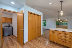 102 Loraine Dr, Lake Crystal, MN 56055 - Photo 15