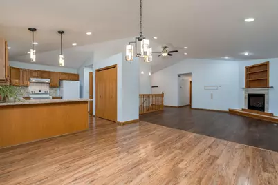102 Loraine Drive, Lake Crystal, MN 56055 - Photo 9