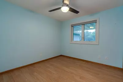 102 Loraine Drive, Lake Crystal, MN 56055 - Photo 29