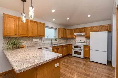 102 Loraine Drive, Lake Crystal, MN 56055 - Photo 13