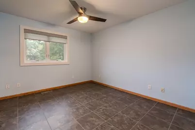 102 Loraine Drive, Lake Crystal, MN 56055 - Photo 27