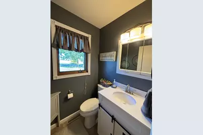 1709 Little John Court, Thief River Falls, MN 56701 - Photo 17