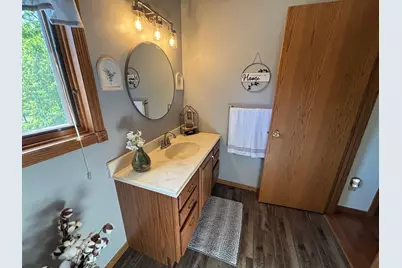 1709 Little John Court, Thief River Falls, MN 56701 - Photo 25