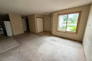913 Serenity Cir, Norwood Young America, MN 55397 - Photo 11