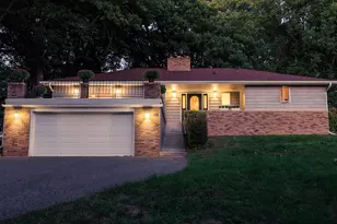 40 B St, Saint Paul, MN 55106 - Photo 1