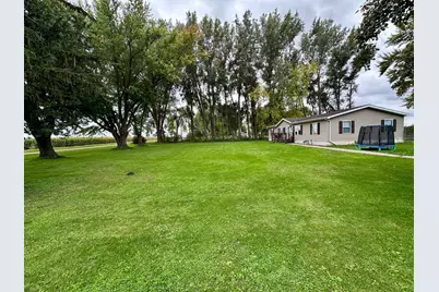 28529 825th Avenue, Hollandale, MN 56045 - Photo 3