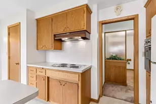 202 Ash St W, South Saint Paul, MN 55075 - Photo 17