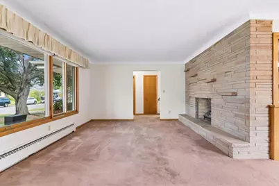 202 Ash Street W, South Saint Paul, MN 55075 - Photo 7