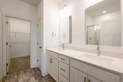 5180 Long Pointe Bay, Woodbury, MN 55129 - Photo 9