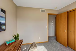 733 O'Brien Pkwy, Belle Plaine, MN 56011 - Photo 31