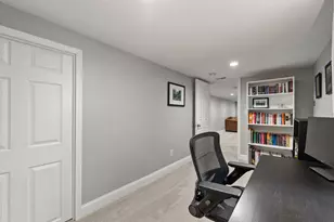 2704 Garfield Street NE, Minneapolis, MN 55418 - Photo 31