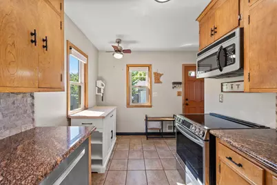 2704 Garfield Street NE, Minneapolis, MN 55418 - Photo 13