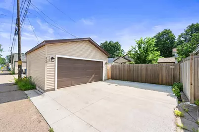 2704 Garfield Street NE, Minneapolis, MN 55418 - Photo 45