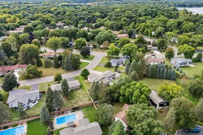 4760 Larson Road, Shoreview, MN 55126 - Photo 71