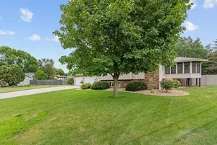4760 Larson Rd, Shoreview, MN 55126 - Photo 49