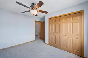 4887 Bivens Ct, Inver Grove Heights, MN 55076 - Photo 29