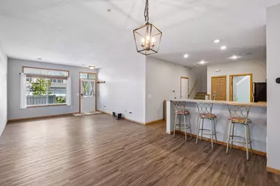 4887 Bivens Court #9706, Inver Grove Heights, MN 55076 - Photo 9