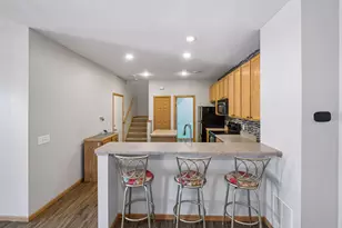 4887 Bivens Ct, Inver Grove Heights, MN 55076 - Photo 17