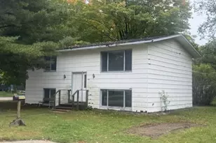 601 6th Ave SW, Little Falls, MN 56345 - Photo 1