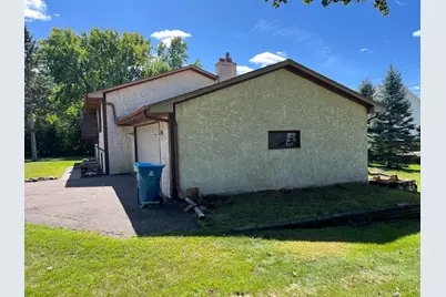 4459 Urbandale Court N, Plymouth, MN 55446 - Photo 3