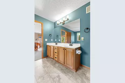 746 Riesgraf Road, Carver, MN 55315 - Photo 41