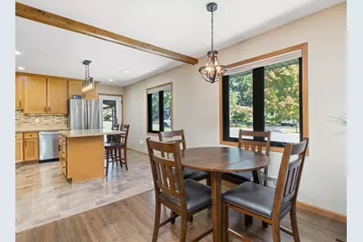 13008 Lakeview Drive Drive, Burnsville, MN 55337 - Photo 9