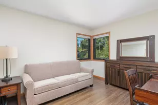 13008 Lakeview Dr Dr, Burnsville, MN 55337 - Photo 17