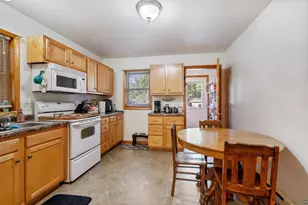 314 8th St, Cloquet, MN 55720 - Photo 5