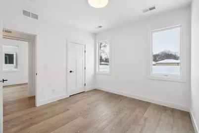 6045 Brooklyn Boulevard, Brooklyn Center, MN 55429 - Photo 13