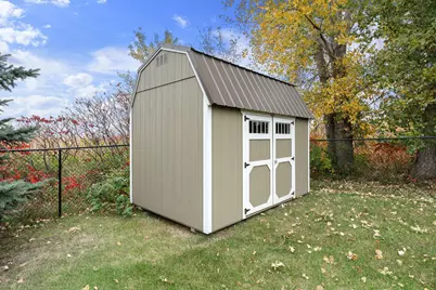 910 Lee Street NE, Owatonna, MN 55060 - Photo 39