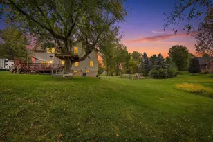 858 Bradley Dr, Hudson, WI 54016 - Photo 25