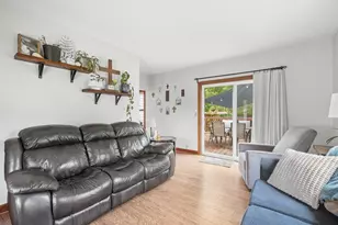 858 Bradley Dr, Hudson, WI 54016 - Photo 3