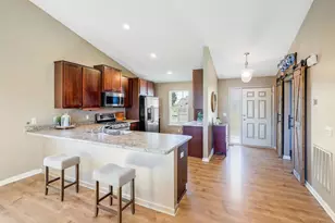 15174 Emory Cir, Apple Valley, MN 55124 - Photo 11