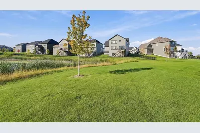 10229 Queensland Lane N, Maple Grove, MN 55311 - Photo 91