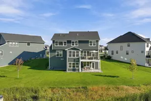 10229 Queensland Ln N, Maple Grove, MN 55311 - Photo 107