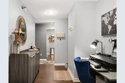48 Groveland Terrace #206B, Minneapolis, MN 55403 - Photo 15