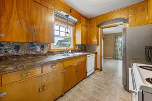 613 S Broadway St, New Ulm, MN 56073 - Photo 7