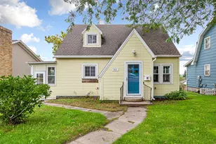 613 S Broadway St, New Ulm, MN 56073 - Photo 1