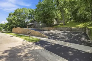 138 Chaparral Dr, Apple Valley, MN 55124 - Photo 41