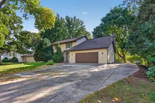 9829 105th Ave N, Maple Grove, MN 55369 - Photo 33