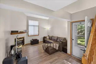 2583 Lockwood Dr, Mendota Heights, MN 55120 - Photo 9