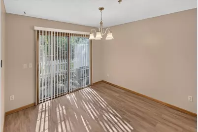 2583 Lockwood Drive, Mendota Heights, MN 55120 - Photo 11