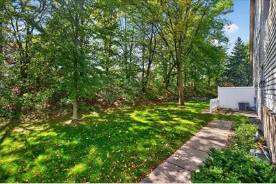 2583 Lockwood Drive, Mendota Heights, MN 55120 - Photo 3