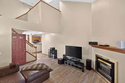 2583 Lockwood Drive, Mendota Heights, MN 55120 - Photo 7