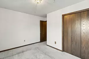 513 Upper Wood Way, Burnsville, MN 55337 - Photo 7