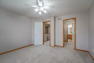 8334 Delaney Drive, Inver Grove Heights, MN 55076 - Photo 25