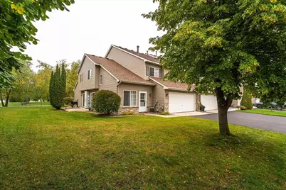 8334 Delaney Drive, Inver Grove Heights, MN 55076 - Photo 3
